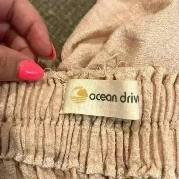 Ocean Drive Light Pink Halter Top - Picture 4 of 6